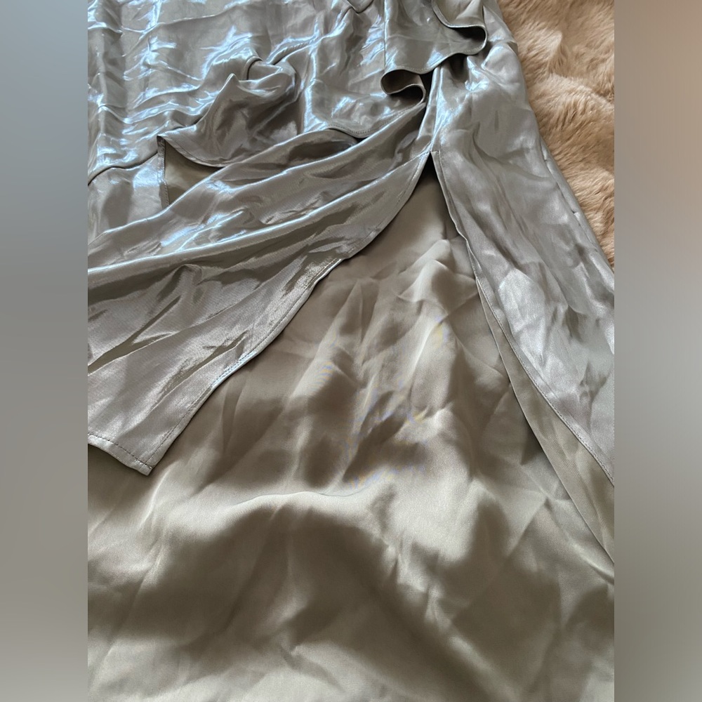 ZARA Metallic Effect Ruffled Skirt - Picture 3 of 9